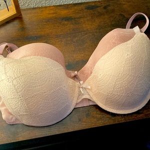 2pk 42DD Marilyn Monroe bras